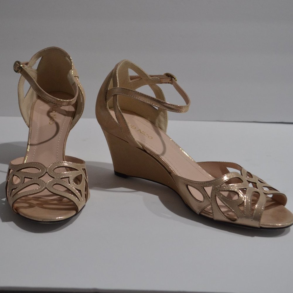 Klub Nico Gold Ankle Strap Wedge, Made in Brazil, Size 9 Medium